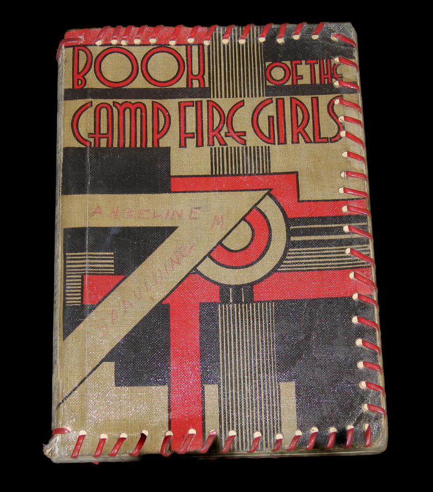 1942-02-28-1-AMS-Camp-Fire-Girl-Book-cover-IMG_1299_r2026.jpg