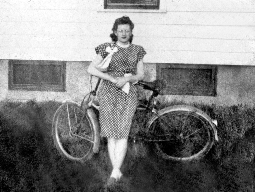 1944-00-00c-1-Angeline-Spaulding-with-her-bicycle-A25_r2026.jpg