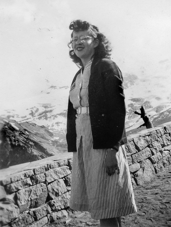 1946-00-00-Angie-at-Mount-Rainier.jpg