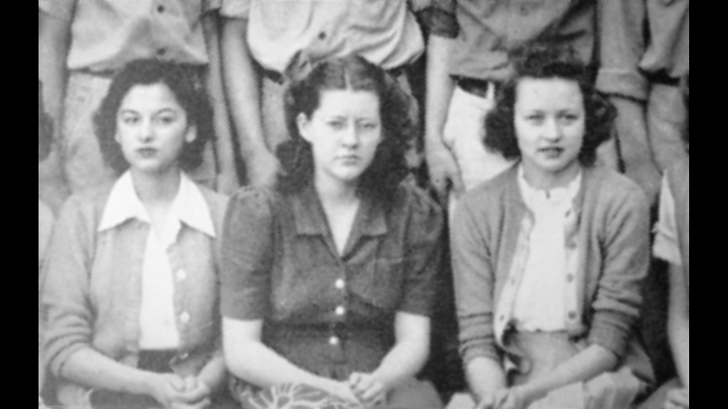 1947-06-00-2-Class-of-1947---close-up.jpg