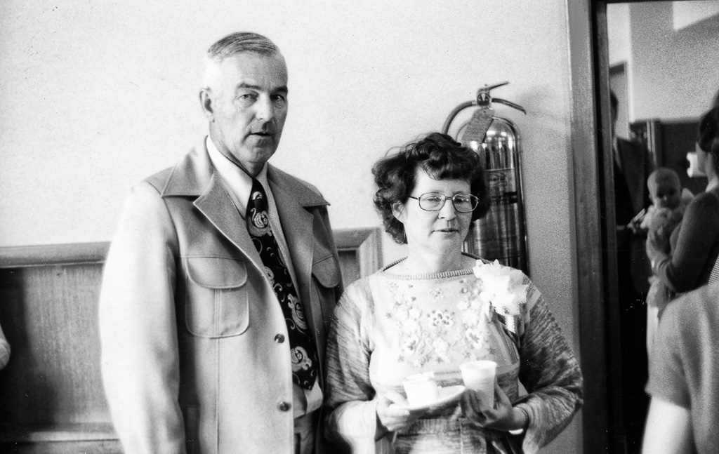 1977-05-08-Mother's-Day-at-Highland-Church.jpg