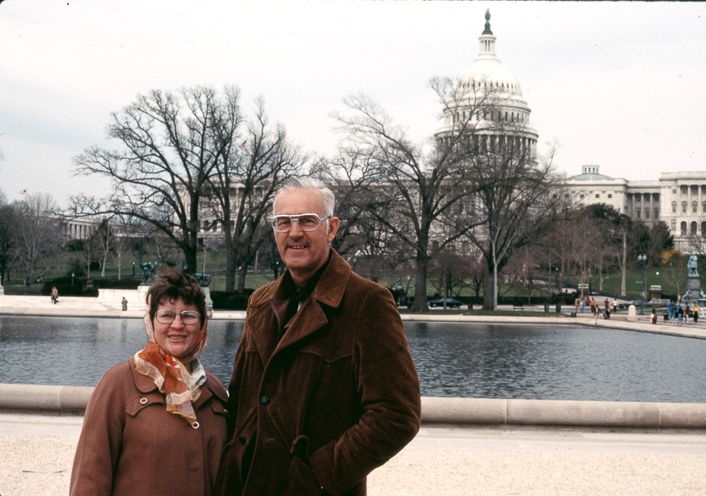 1978-04-05-Dan-Angie-visit-the-Capitol-in-Washington-DC.jpg