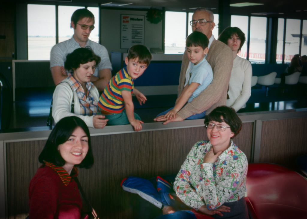 1978-12-28c_R28_s24-Sea-Tac-Airport-CML-AMS-BLZ-Keith-Eric-ADZ-LDZ.jpg