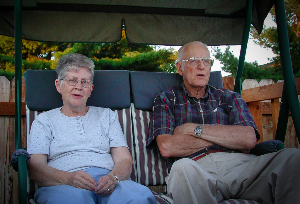 2003-07-25_568-Angie---Dan-sit-on-Dianne's-swing.jpg