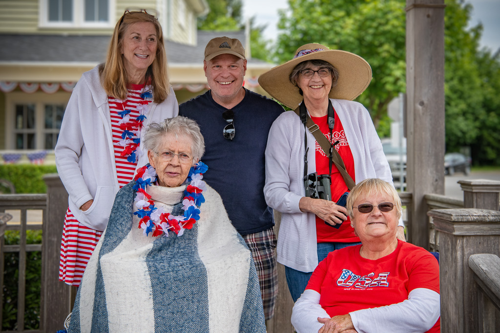 2018-07-04-DSC_0430-Gazebo-LuAnn,-Kelly,-Catherine,-Dianne,-Angie.jpg