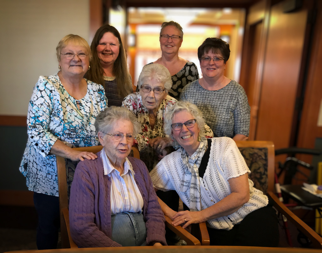 2019-04-18-IMG_037847-Angie,-Dianne-and-Angie's-pinochle-group.jpg