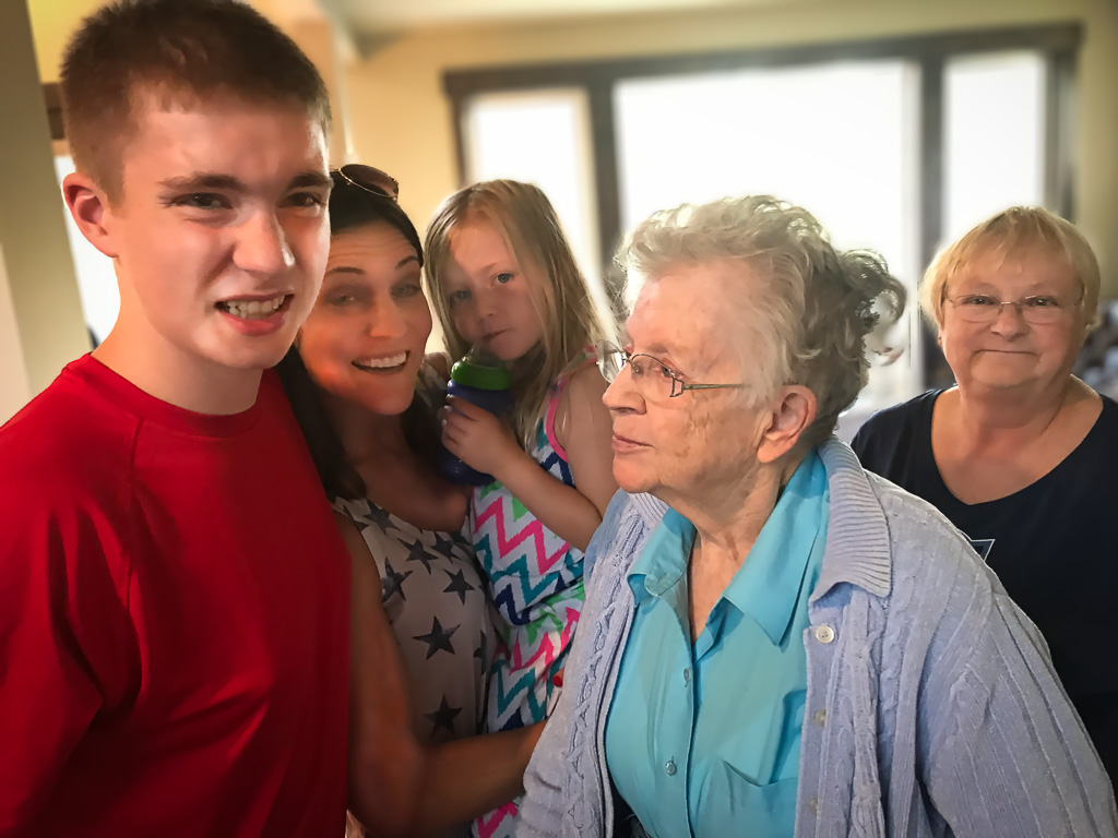 2019-07-04-4-Suncadia,-Cle-Elum-Bryan,-Erin,-Charlie,-Angie-and-Dianne-IMG_1272.jpg