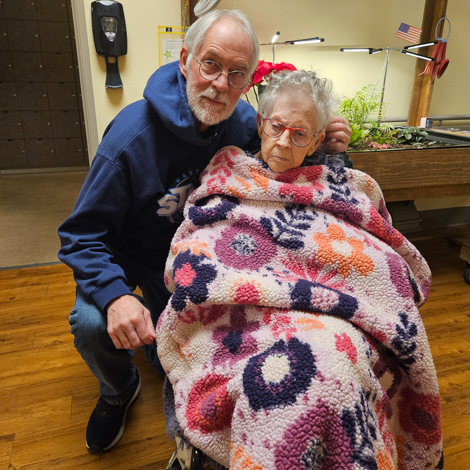 2024-12-24-Angie-gets-a-visit-from-Santa.jpg